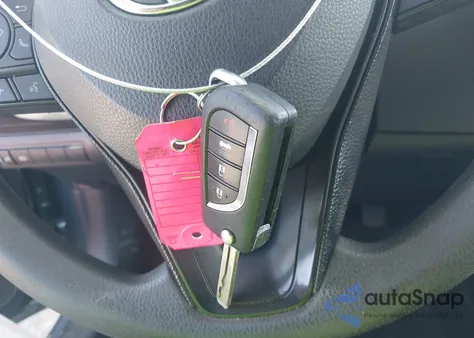 2020 Toyota Corolla Le z USA, uszkodzony, nr VIN JTDEPRAE8LJ058808